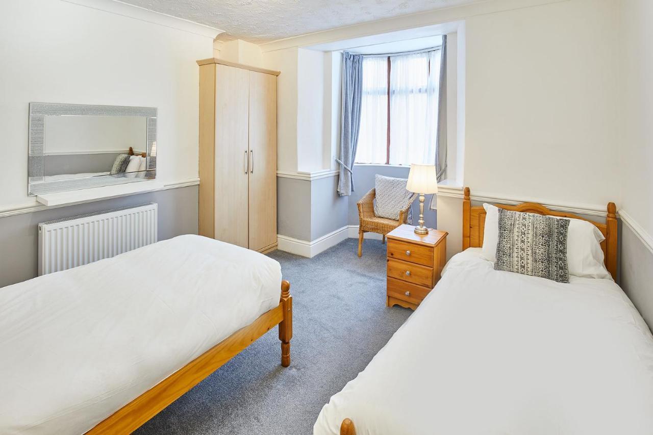 Apartment 1 - Khyber Lodge Apartments Whitby Eksteriør billede