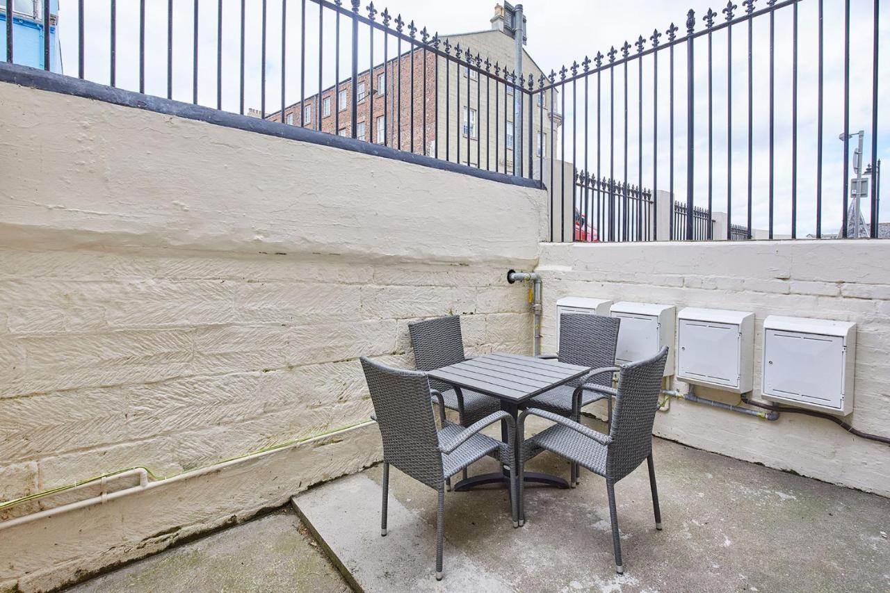 Apartment 1 - Khyber Lodge Apartments Whitby Eksteriør billede
